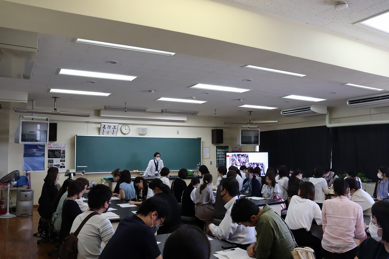 4年生 牟岐宿泊学習説明会 徳島文理小学校